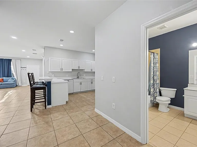 3158 Sun Lake Ct #A — Photo 8