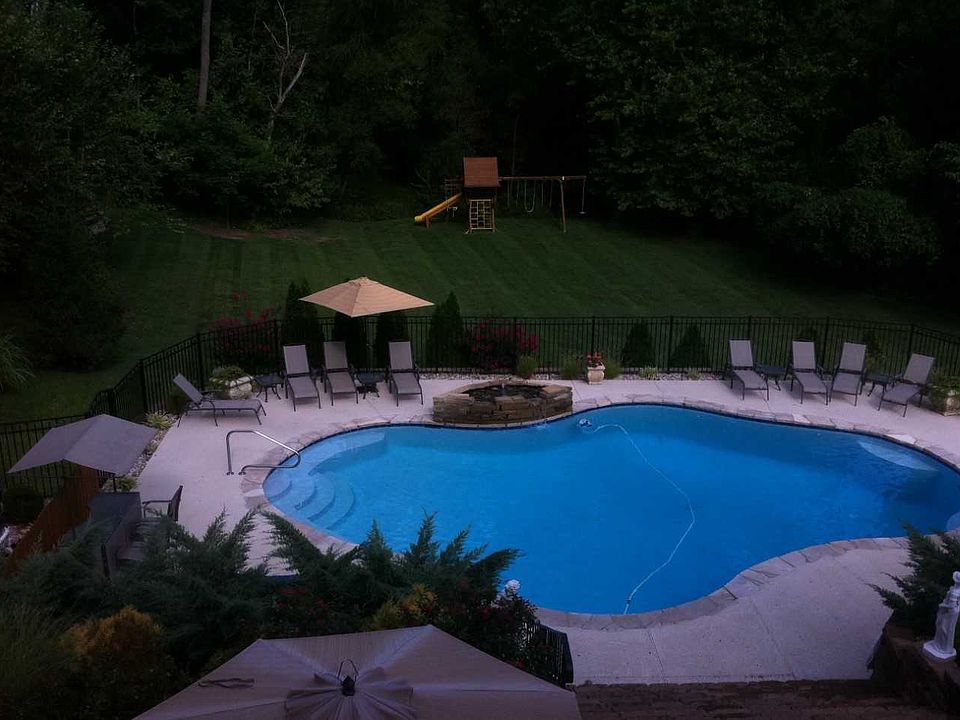2nd image of 13056 Tapawingo Pl