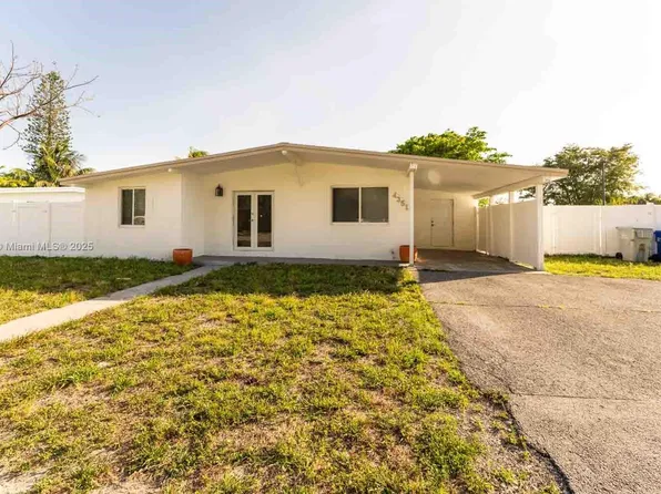 4351 NE 18th Ave, Pompano Beach, FL 33064