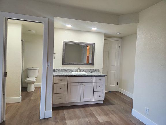 5th image of 18290 Shadowbrook Way #18290