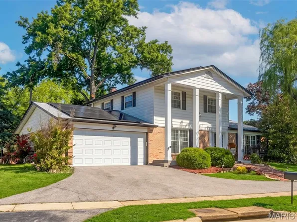 5241 Brass Lantern Pl, Saint Louis, MO 63128