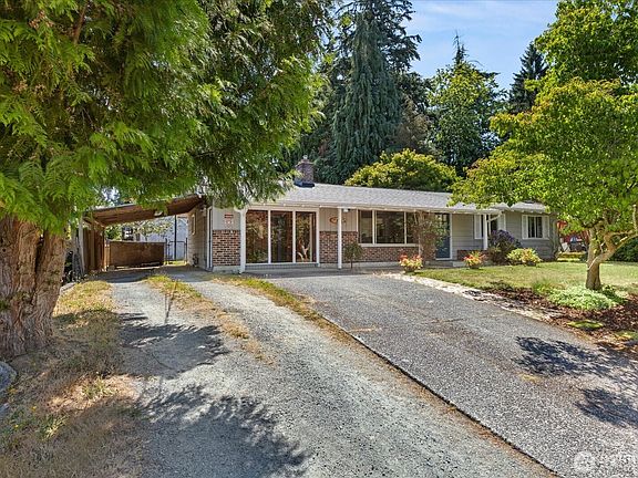 3rd image of 9207 Meadow Way