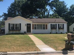 1313 E Circle Rd, Denison, IA 51442