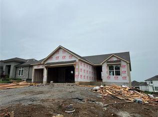 2361 SW River Trail Rd, Lees Summit, MO 64082