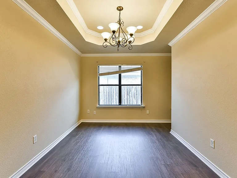 6905 Deorsam Loop — Photo 10
