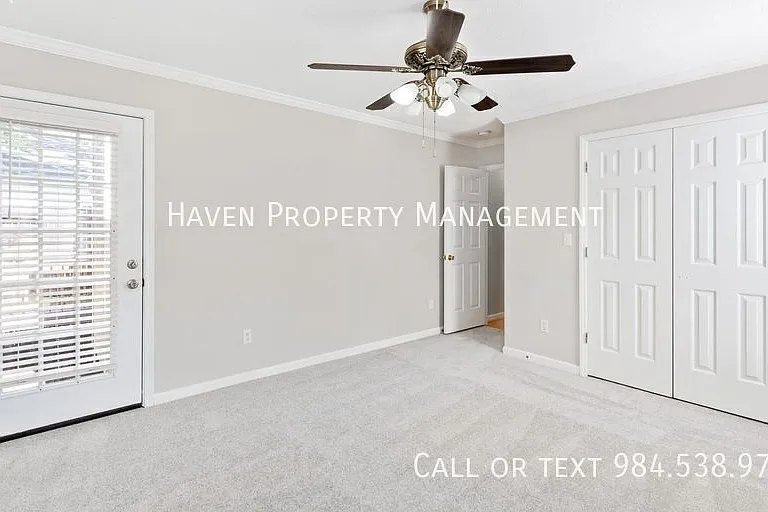 707 Saint Catherines Dr — Photo 22