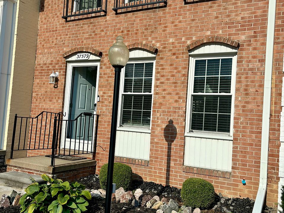 1st image of 37579 Charter Oaks Blvd