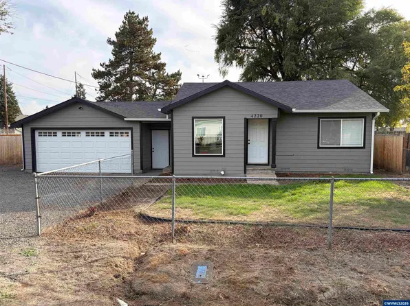 4220 Hudson Ave NE, Salem, OR 97301