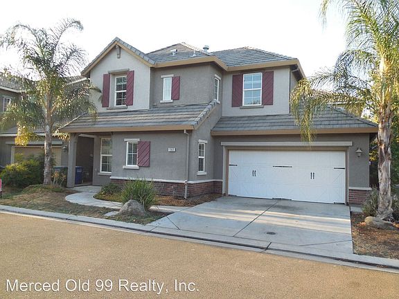 3rd image of 1365 Belmont Dr