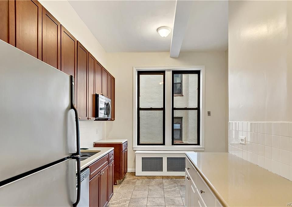 1st image of 168-170 Myrtle Blvd #D