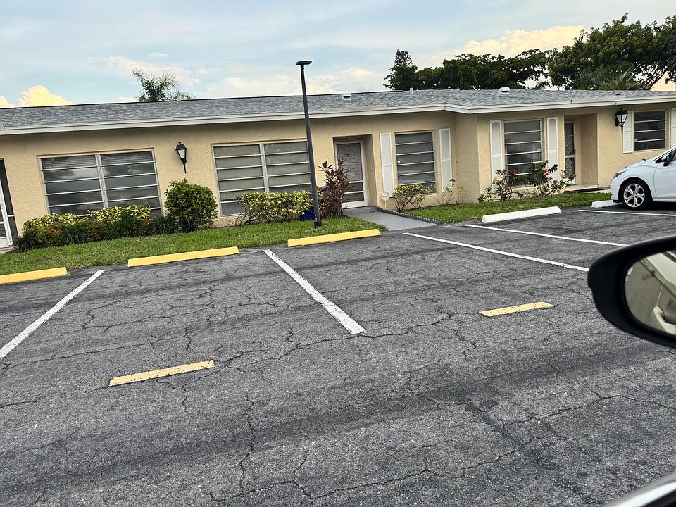 1st image of 13731 Flora Place #C