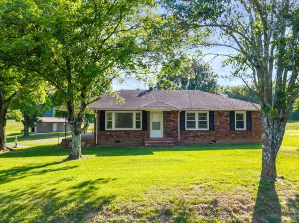 444 County Road 782, Etowah, TN 37331