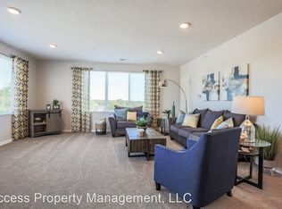 3412 Dodge St #305, Omaha, NE 68131