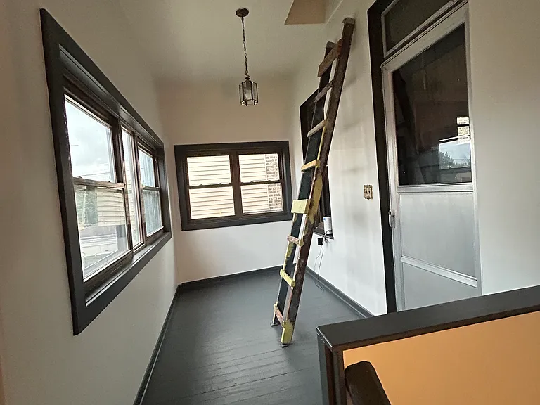 2113 N Springfield Ave #2 — Photo 7