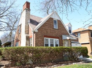 6730 N Ionia Ave, Chicago, IL 60646