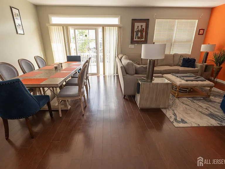3 Bauer Ln — Photo 6