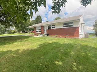 264 Frog Level Rd, Johnson City, TN 37615