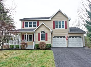 65 Sudbury Rd, Glenmont, NY 12077