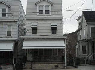 22 Coal St, Port Carbon, PA 17965