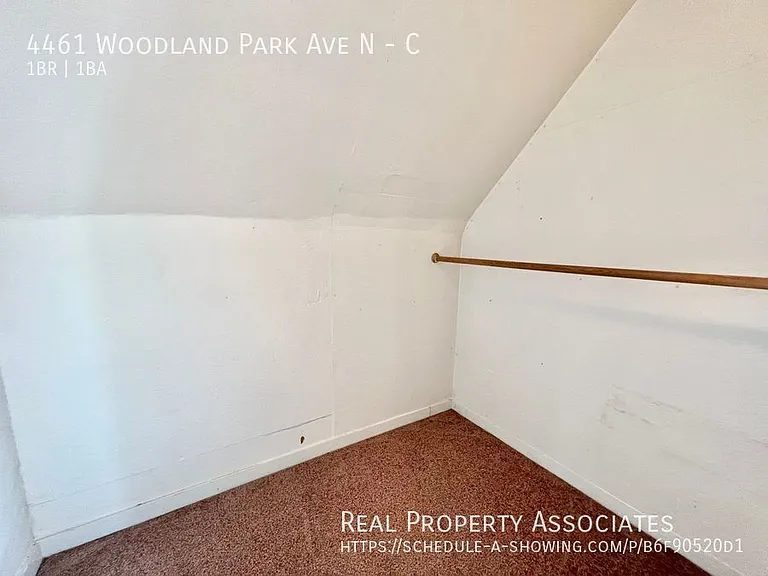 4461 Woodland Park Ave N #C — Photo 5