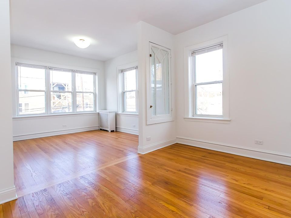 1st image of 6150 N Hoyne Ave #2