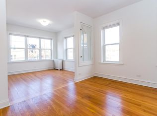 6150 N Hoyne Ave #2, Chicago, IL 60659