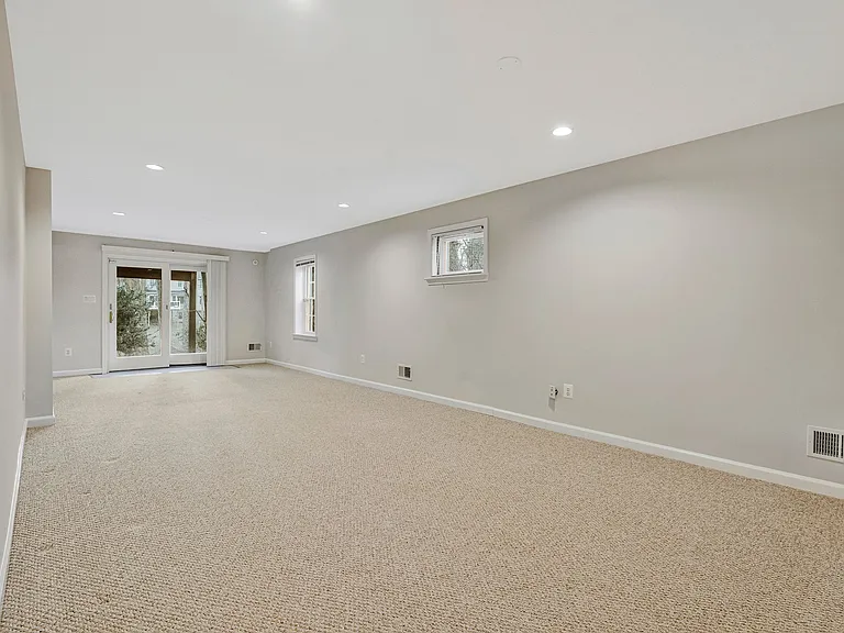 1215 Delta Glen Ct — Photo 50