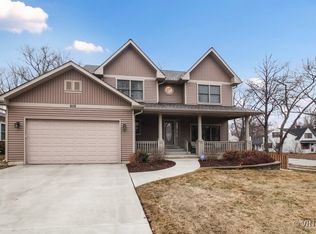 602 S Edson Ave, Lombard, IL 60148