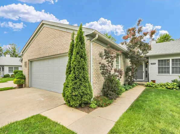 1212 Quail Run Dr #0, Savoy, IL 61874