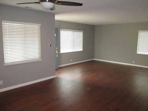 2nd image of 3170 Ensalmo Ave