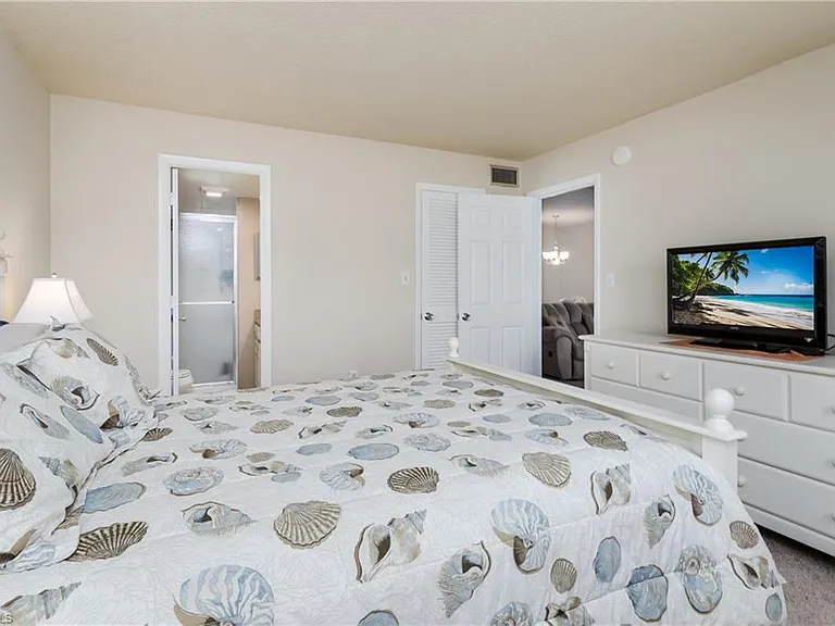 180 Turtle Lake Ct — Photo 19