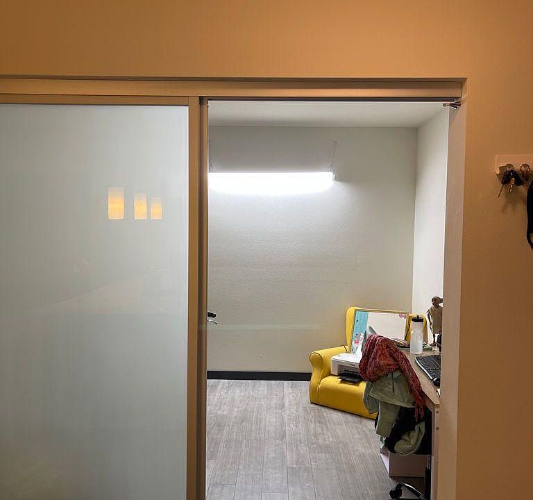 1st image of 15566 NE 22nd Pl