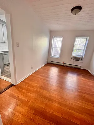 Rented by Space Real Estate | media 26