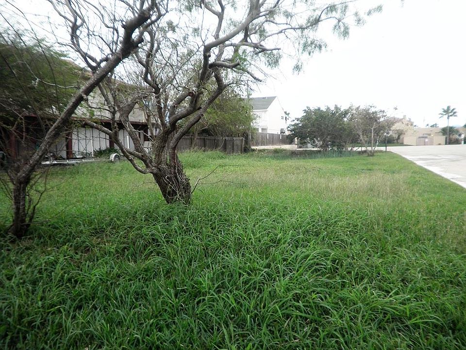 1st image of 105 E Constellation Dr