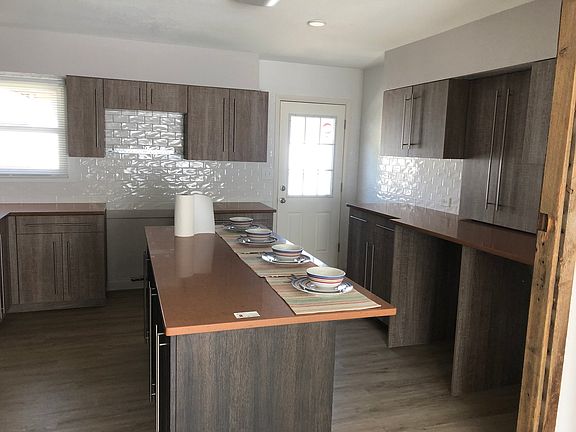 4th image of 3313 Dornell Ave