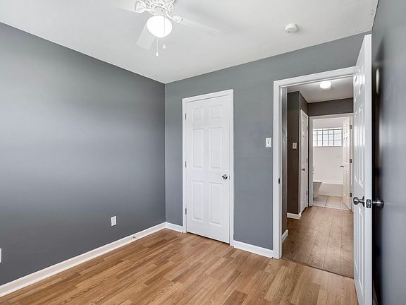 4th image of 1560 Flicker Dr