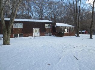 138 Horvath Farms Rd, Hermitage, PA 16148