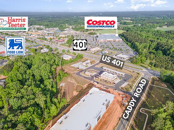 3rd image of 8001 Caddy Rd
