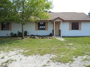 1176 W Osceola Rd, Geneva, FL 32732