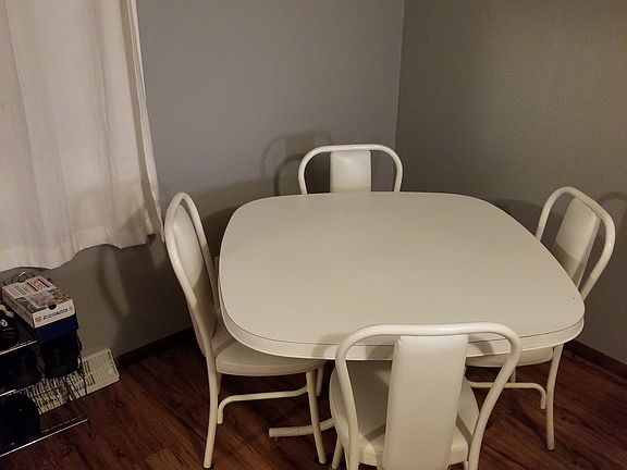 4th image of 1112 Pritz Ave