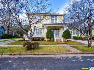 911 Line St NE, Decatur, AL 35601