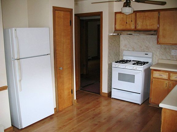 5th image of 7441 N Osceola Ave