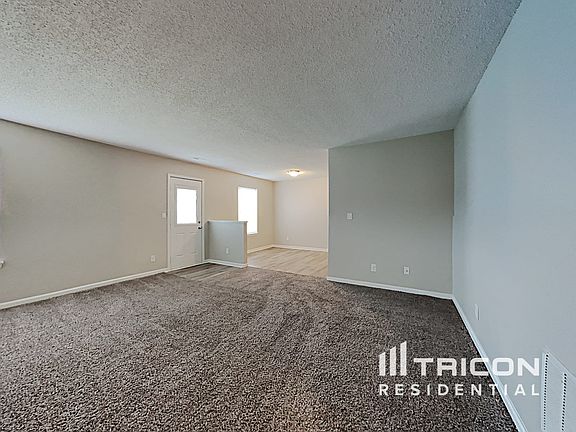 3rd image of 2049 Sweet Blossom Ln
