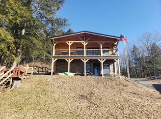 96 Harriman Rd, Averill Park, NY 12018