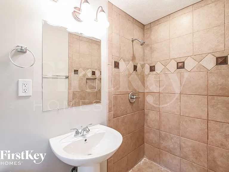 4353 Hale Pl — Photo 14