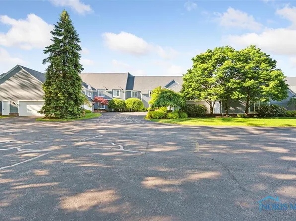 1652 River Rd, Maumee, OH 43537