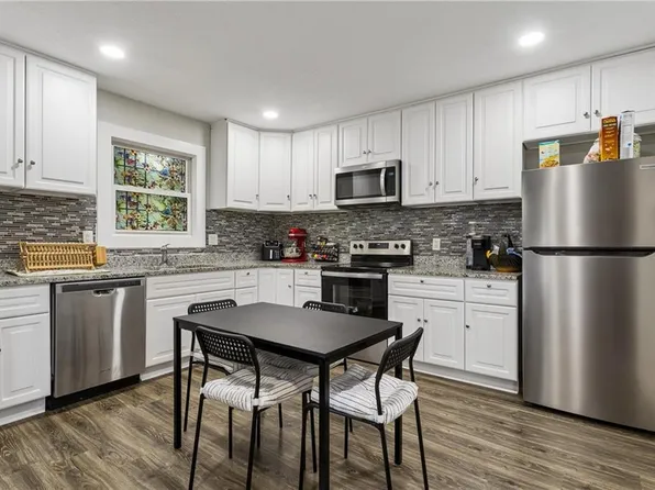 708 B St, Chesapeake, VA 23324