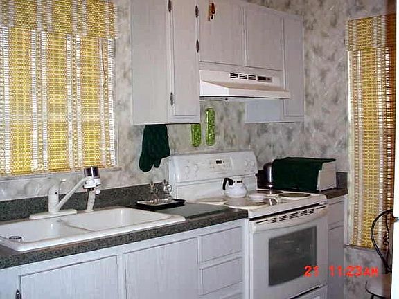 4th image of 1480 SE Rivergreen Cir