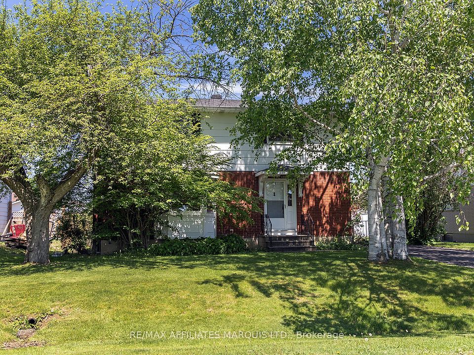 1st image of 22 Orchard Way