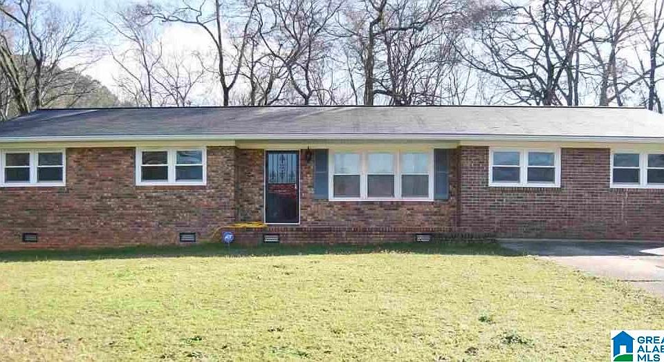 1st image of 6201 Spruce Dr